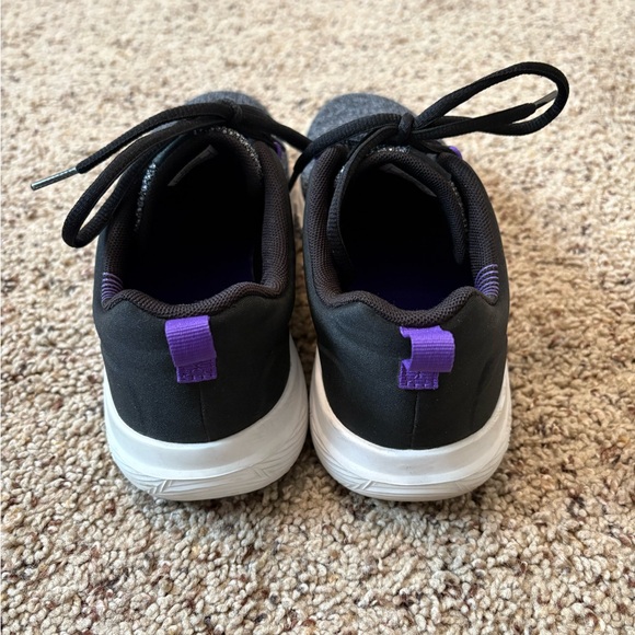 Black and purple youth Under Armour tennis shoes, size 7Y - Picture 3 of 5